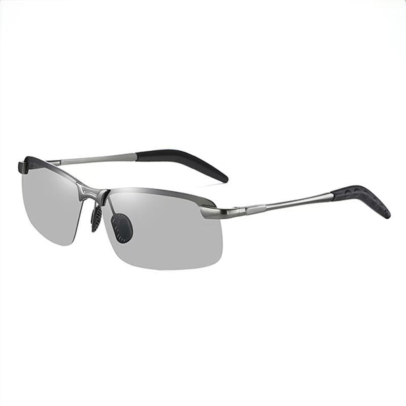 Outdoor Sunglasses for fishing to clearly look into underwater