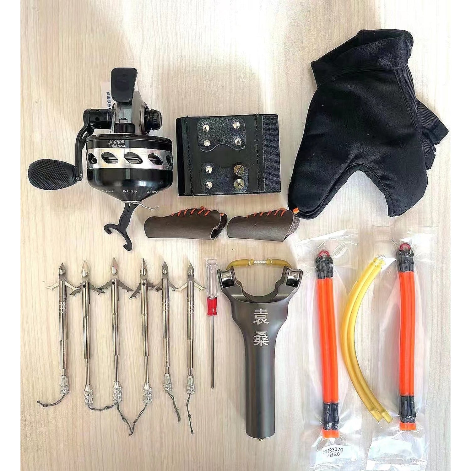 Slingshot Sihing Sets for Adventurers